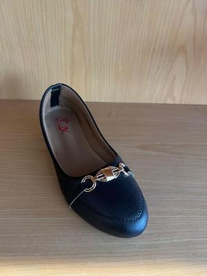 Women's Synthetic Leather Formal Pumps