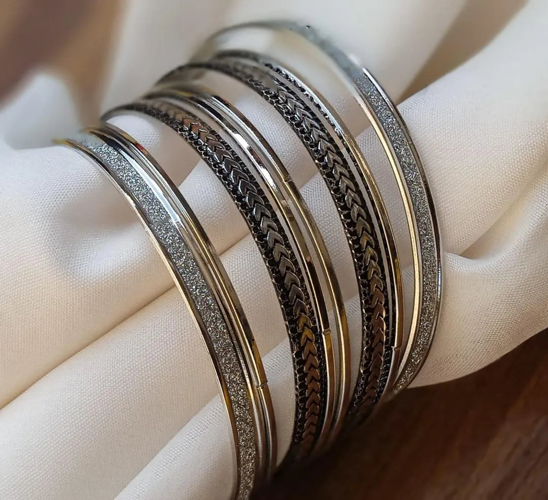 7 pcs Antique Design Gold Plated Bangle