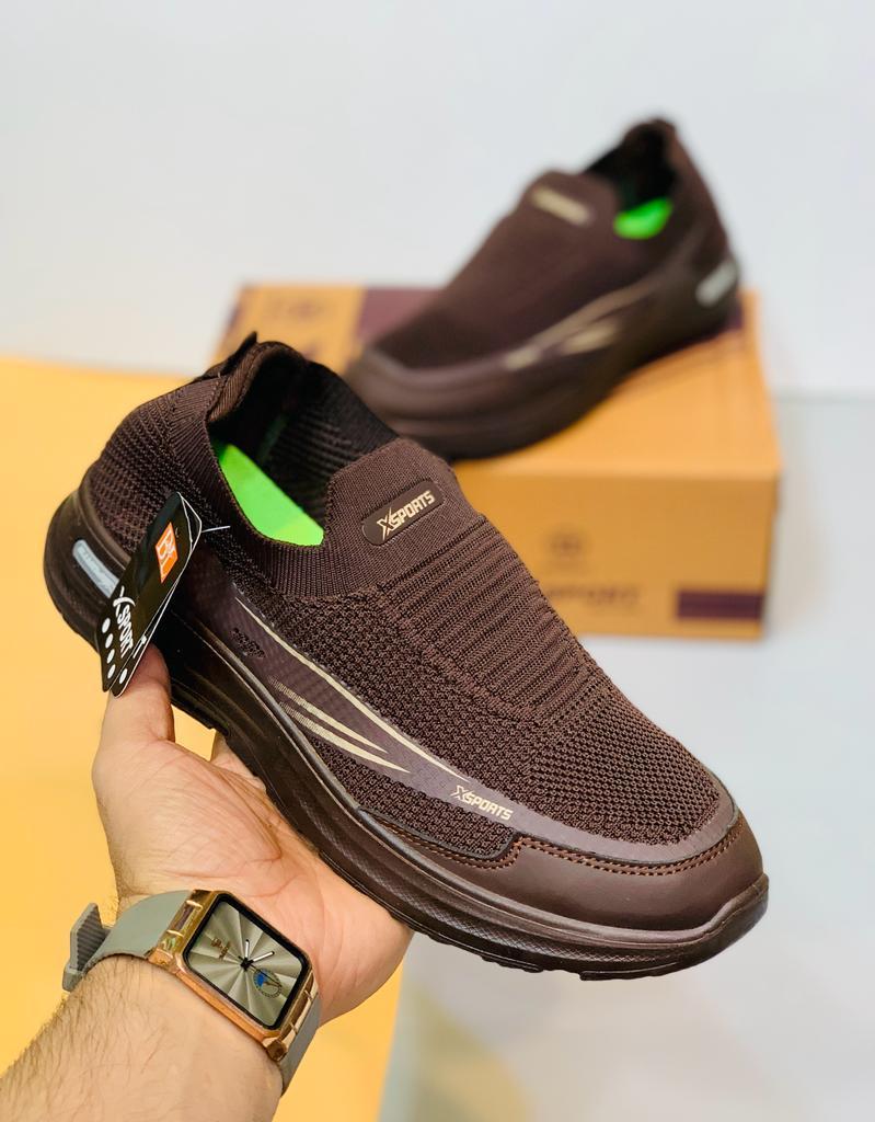 Men's Lightweight Skechers Pair