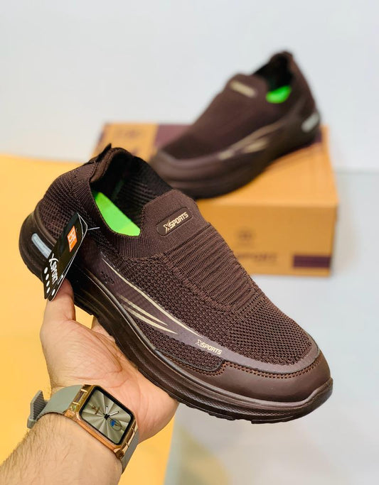 Men's Lightweight Skechers Pair