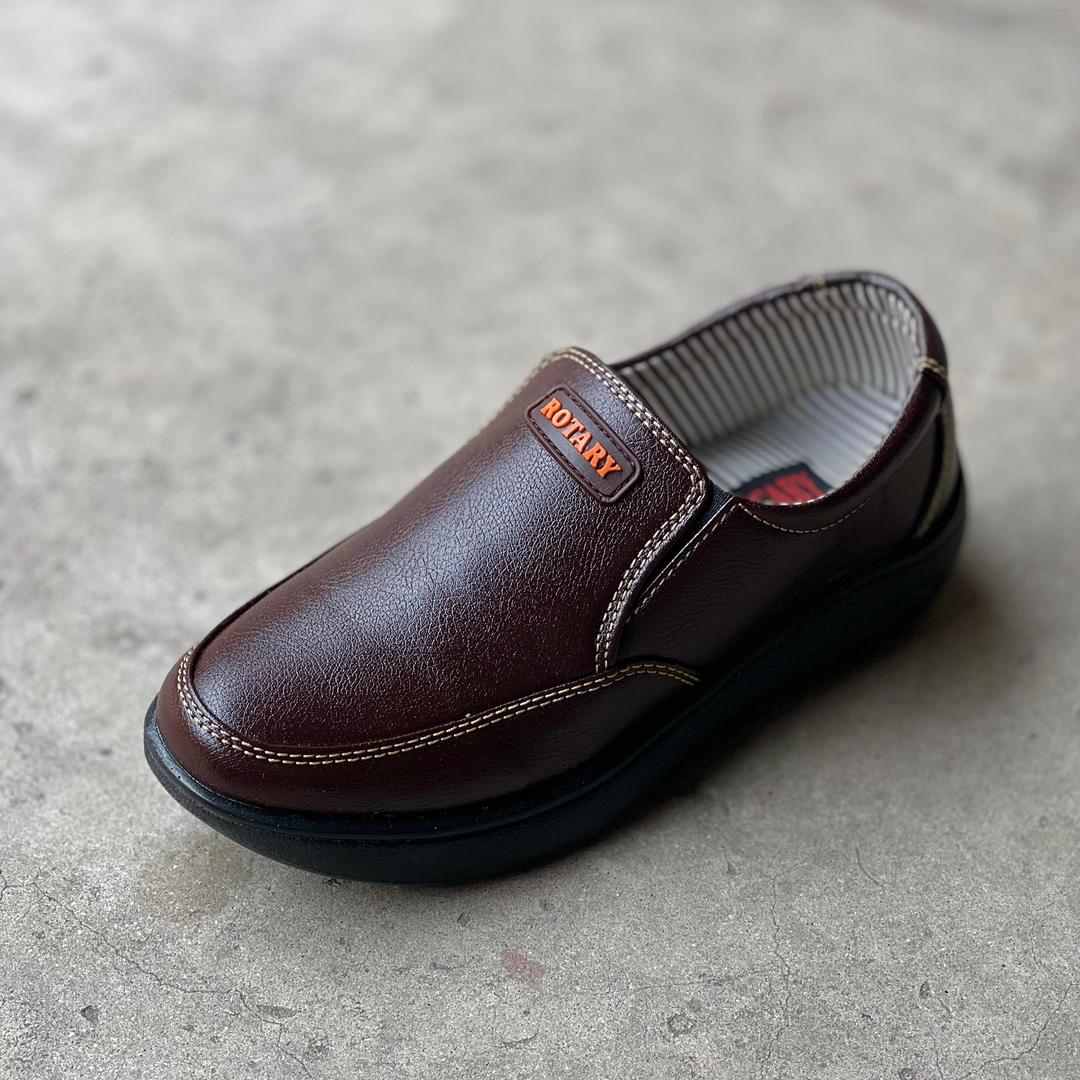 Men’s Leather Casual Sneakers