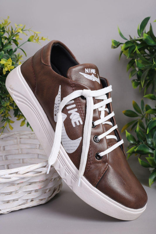 Stylish Men's Leather Sneakers