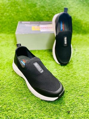 Men's Lightweight Skechers 1 Pair - Perfect for Comfort and Style