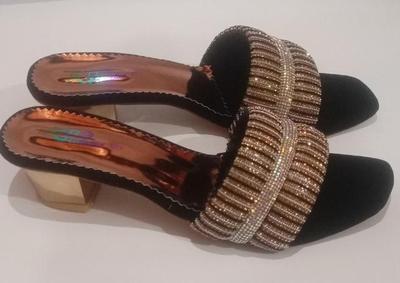 Best Quality Black Fancy Heel For Ladies