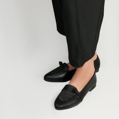 Women's Rexine Casual Pumps